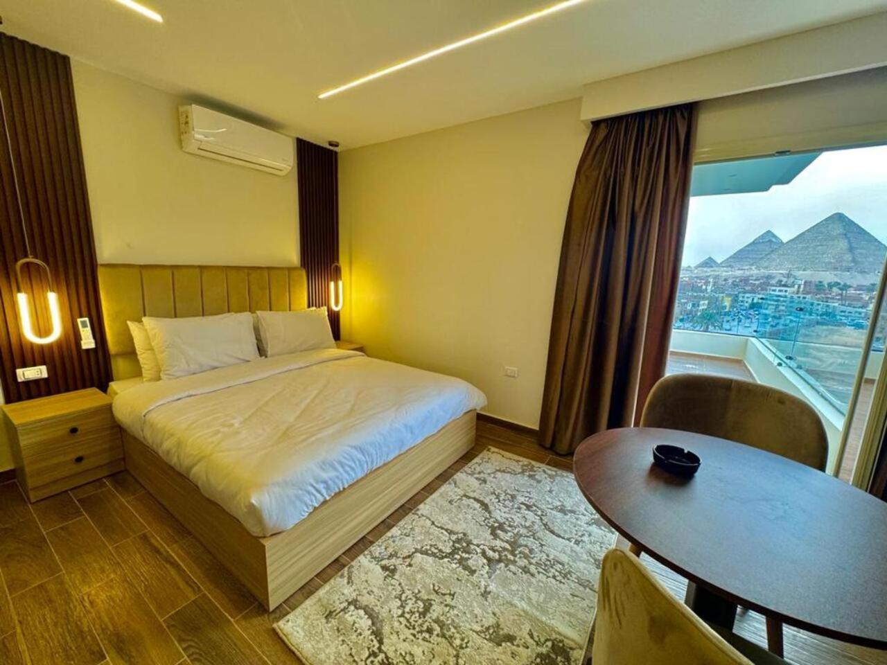 Ostello Rotana Pyramids View Nazlet el-Sîsi Esterno foto