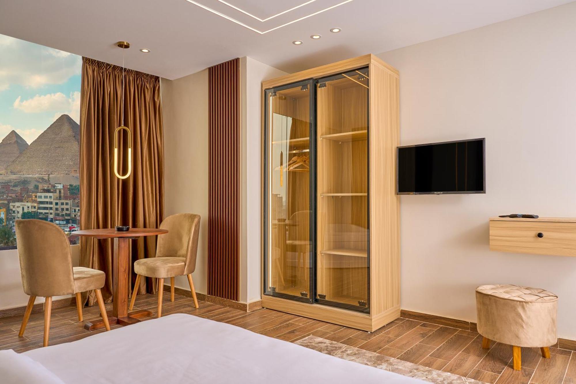 Ostello Rotana Pyramids View Nazlet el-Sîsi Esterno foto