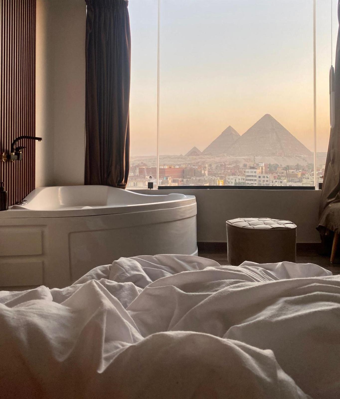 Ostello Rotana Pyramids View Nazlet el-Sîsi Esterno foto