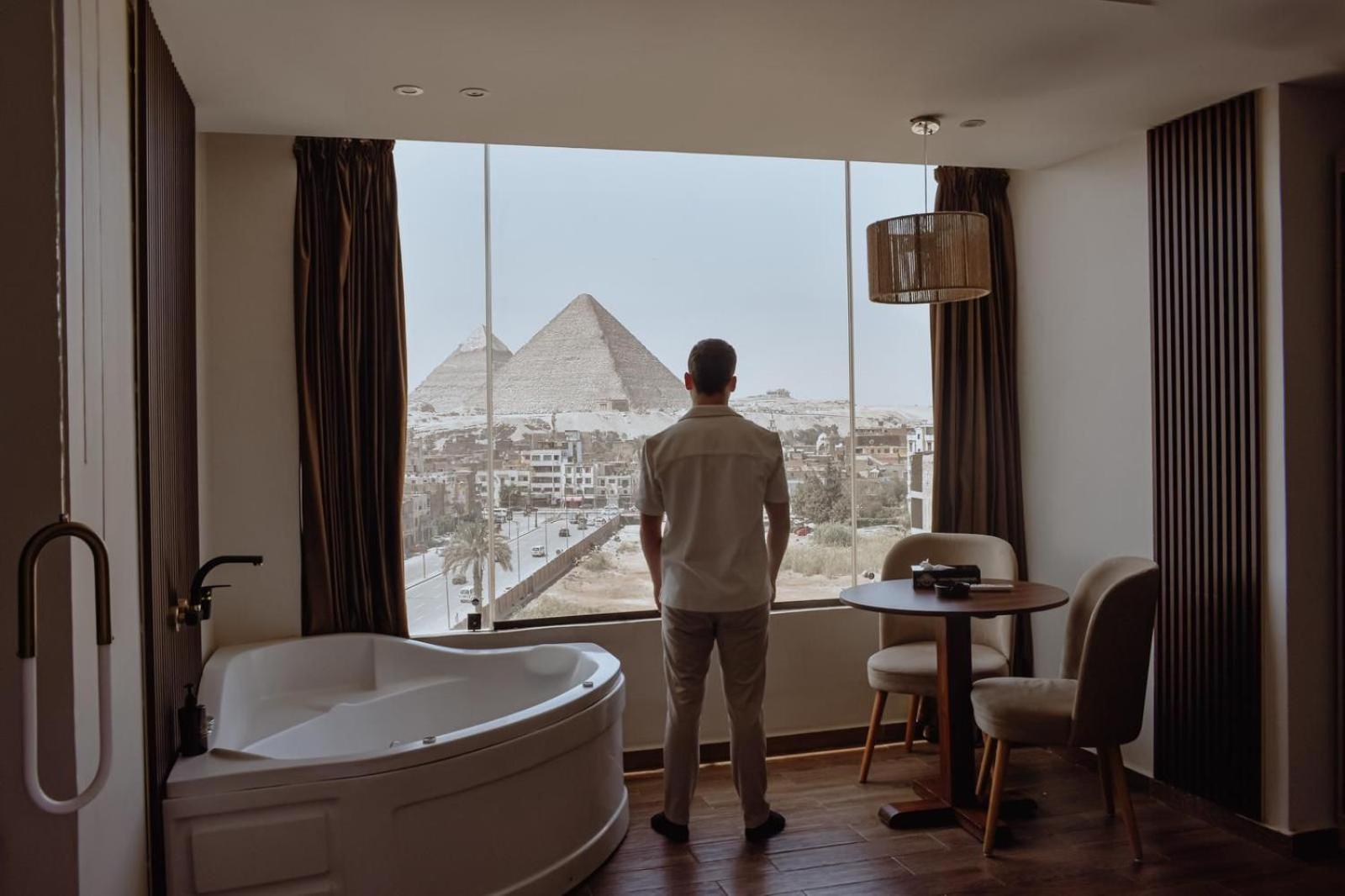 Ostello Rotana Pyramids View Nazlet el-Sîsi Esterno foto